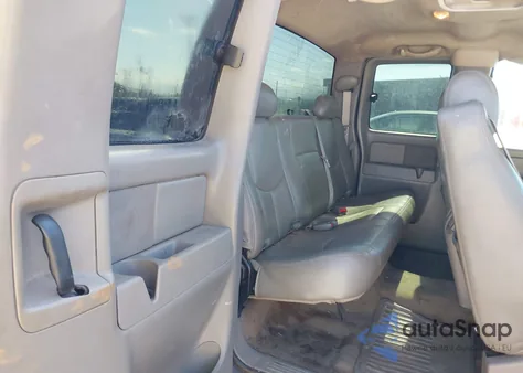 2006 GMC Sierra 1500 Sle2 z USA, uszkodzony, nr VIN 1GTEK19TX6Z212542